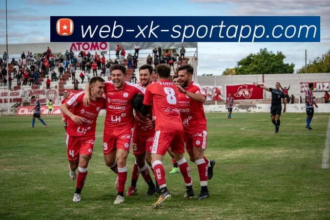 泰山队与年轻后卫彭啸续约至2030年底，共同展望美好未来